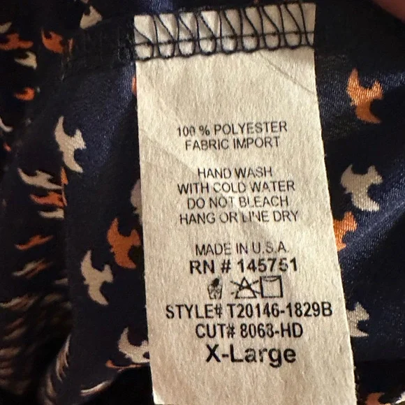 Market & Spruce Navy Bird Patterned Blouse - Picture 7 of 7